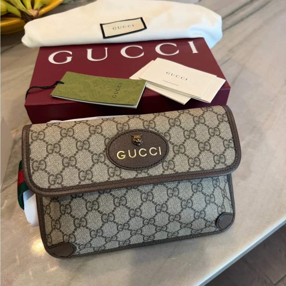 Gucci GG Web Supreme Canvas Crossbody Belt Bag - Picture 1 of 7